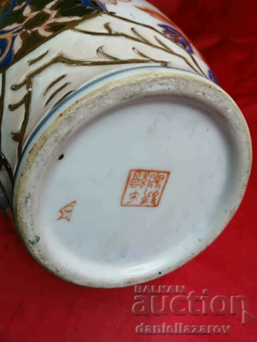 Delivery of Old Japanese VASE Imari / Meiji Marked! Delivery of Old Japanese VASE Imari / Meiji Marked!