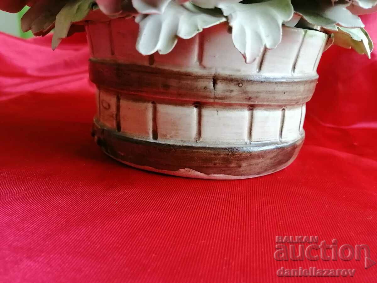 Delivery of CAPODIMONTE Old Porcelain Basket with Flowers, Marked Delivery of CAPODIMONTE Old Porcelain Basket with Flowers, Marked