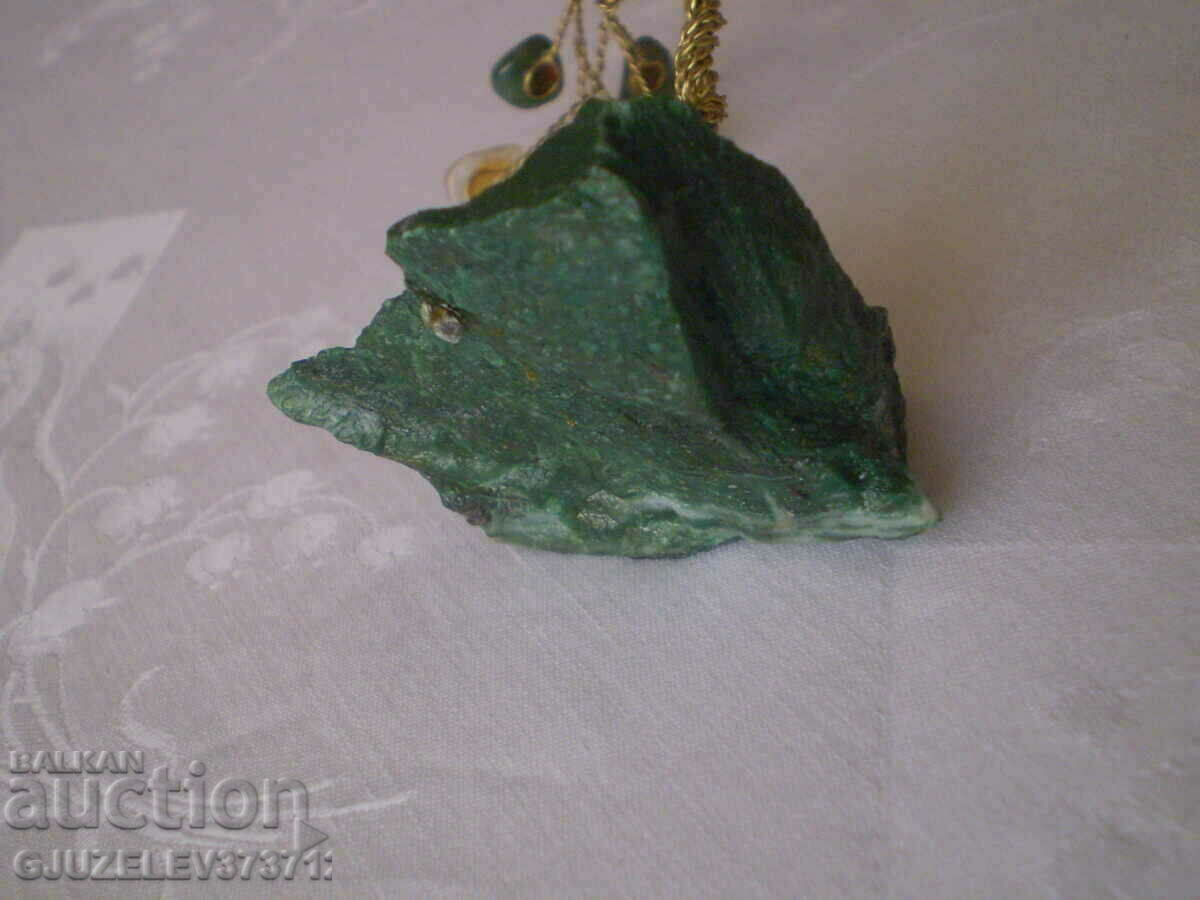 Decorative tree of semi-precious stones Agate with price 27.00 BGN | € 13.80 Decorative tree of semi-precious stones Agate with price 27.00 BGN | € 13.80