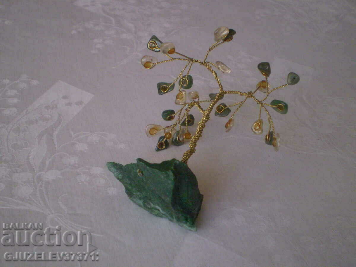 Delivery of Decorative tree of semi-precious stones Agate Delivery of Decorative tree of semi-precious stones Agate