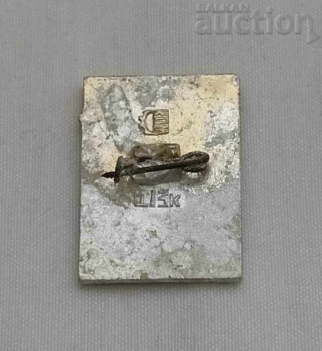 FOOTBALL DYNAMO KYIV BADGE with price 2.00 BGN | € 1.02 FOOTBALL DYNAMO KYIV BADGE with price 2.00 BGN | € 1.02