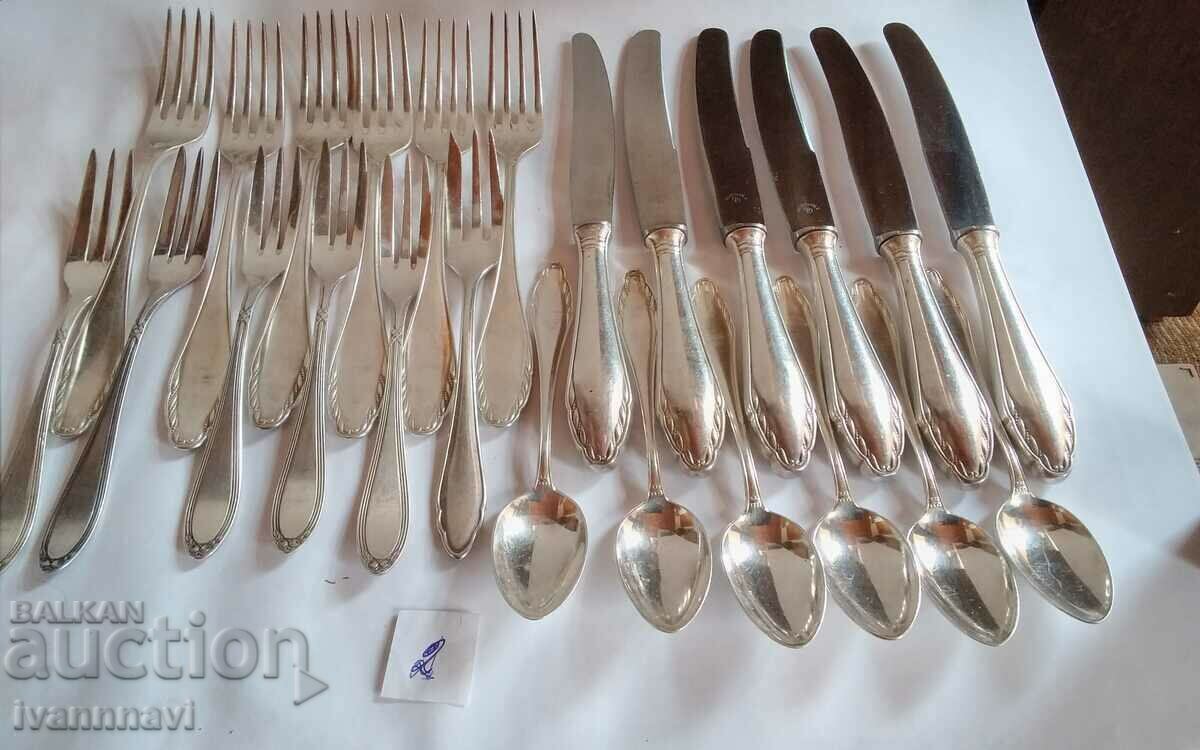 Silver plated unused cutlery set