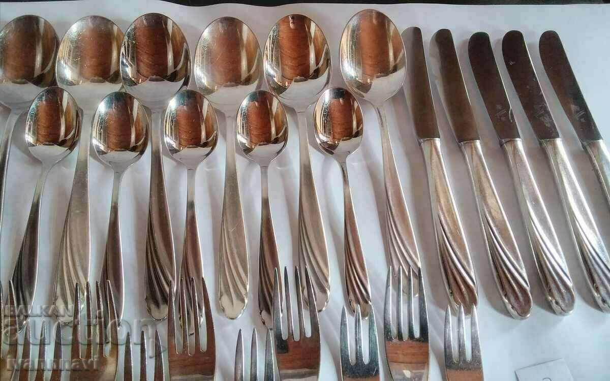 Licitație WMF PLACAT ARGENT NEUTILIZAT CU set de marcaj