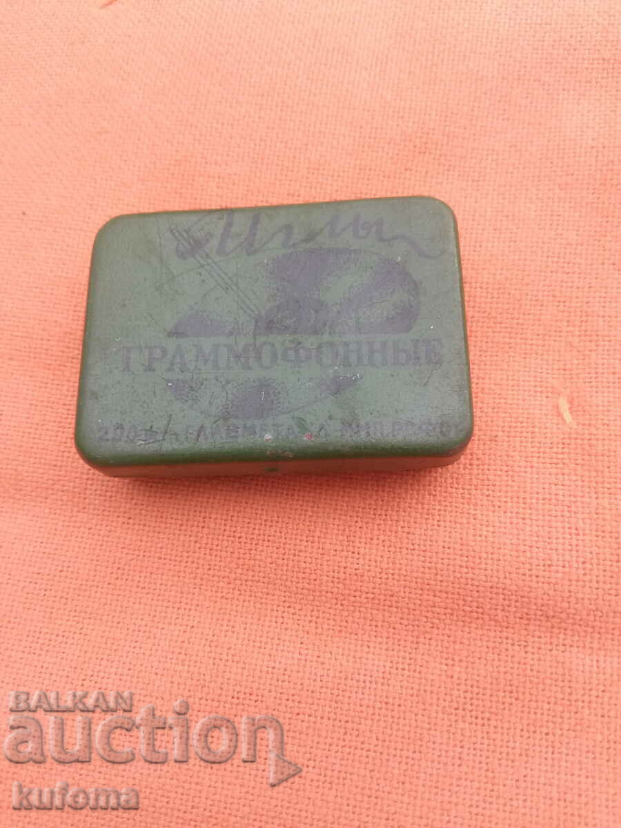 Box with needles for gramophone with price 24.99 BGN | € 12.78