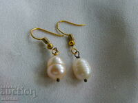Gold plated earrings with large pearls