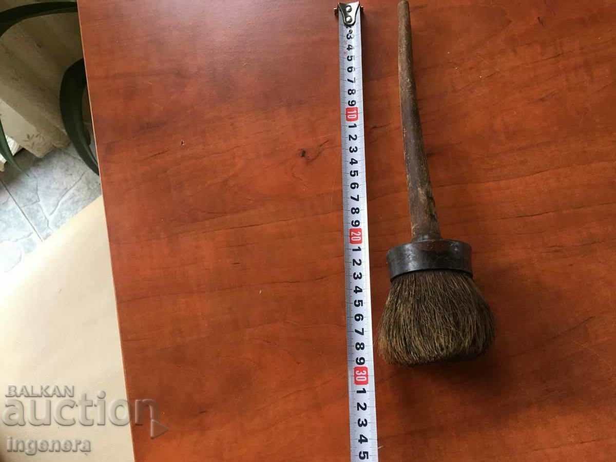 BRUSH ROUND SQUIRREL USSR NATURAL HAIR MARKERS with price 16.00 BGN | € 8.18 BRUSH ROUND SQUIRREL USSR NATURAL HAIR MARKERS with price 16.00 BGN | € 8.18