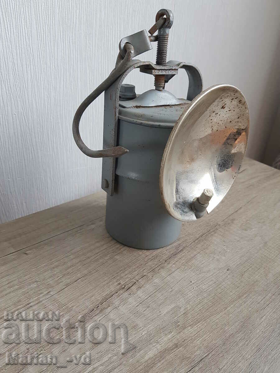 Carabiner Lamp - 6 Carabiner Lamp - 6