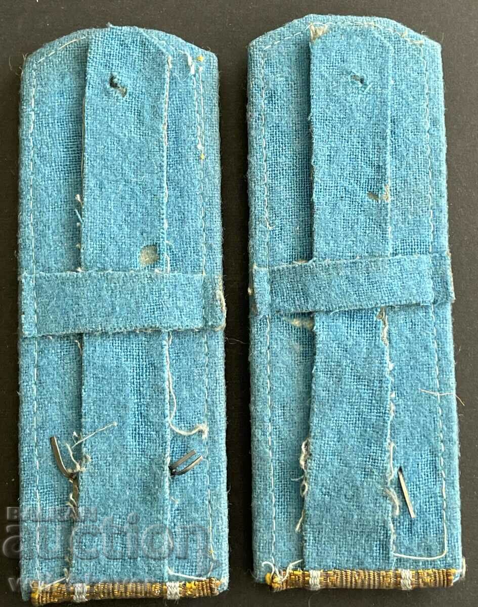 33350 Bulgaria expels Air Force colonel with price 15.00 BGN | € 7.67 33350 Bulgaria expels Air Force colonel with price 15.00 BGN | € 7.67