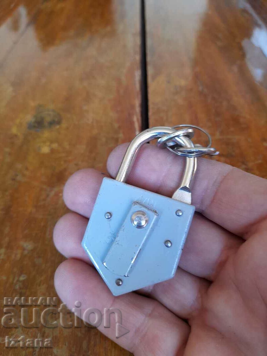 Auction Old Elzett Padlock Auction Old Elzett Padlock