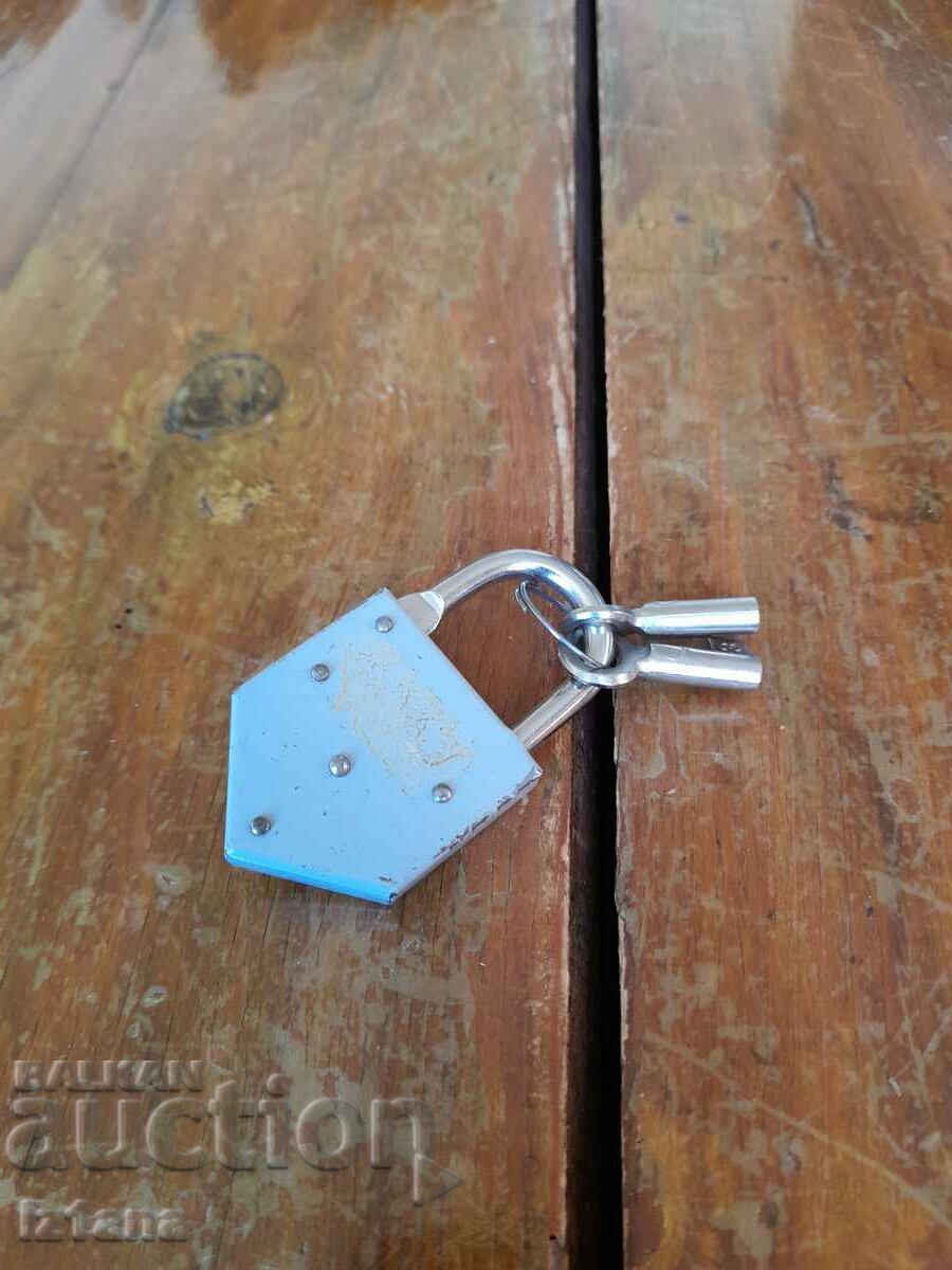 Old Elzett Padlock Old Elzett Padlock