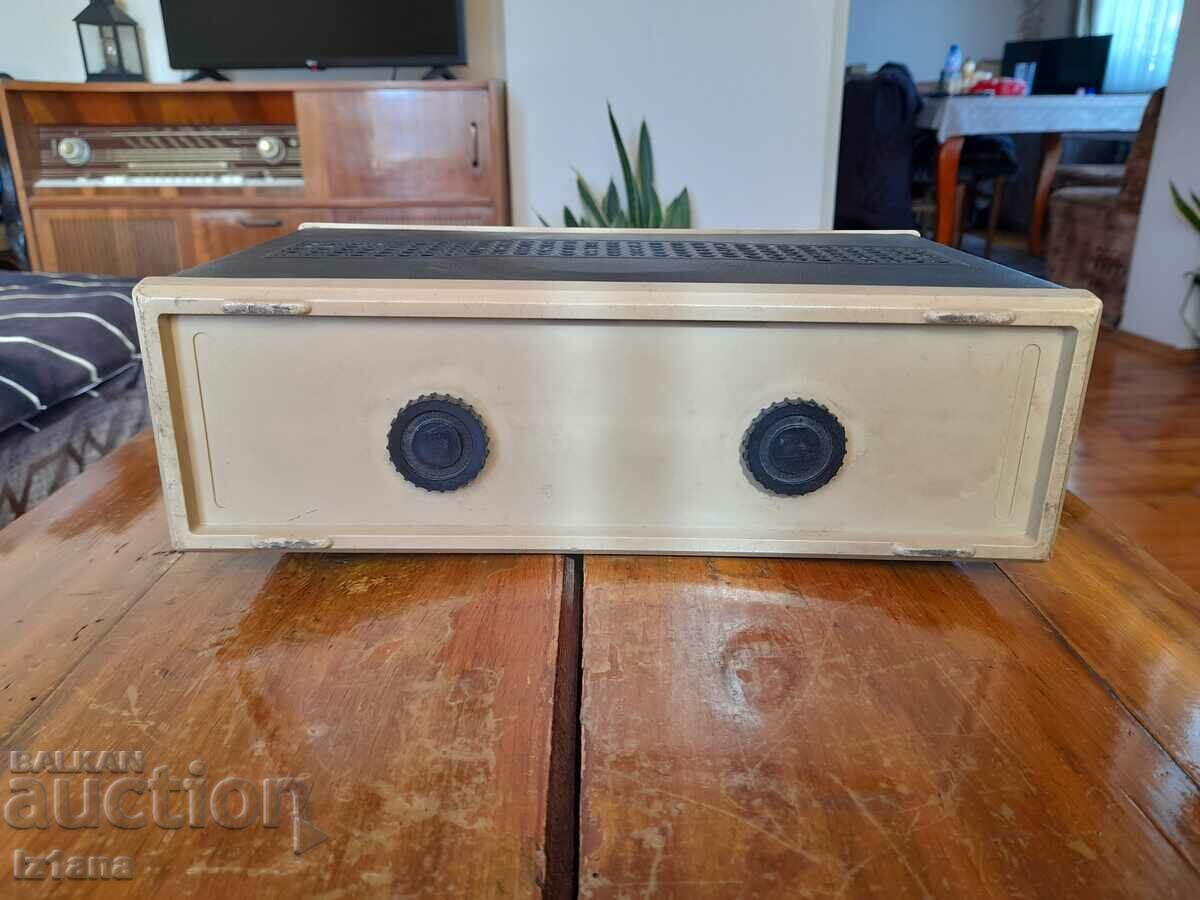 Old radio, radio receiver Geolog - 6 Old radio, radio receiver Geolog - 6