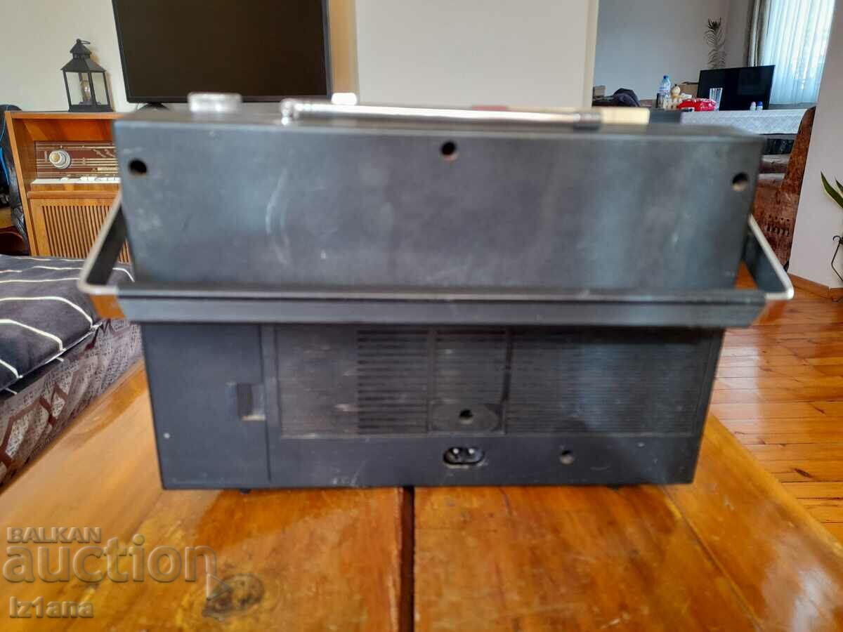 Auction Old Music Air radio cassette player Auction Old Music Air radio cassette player