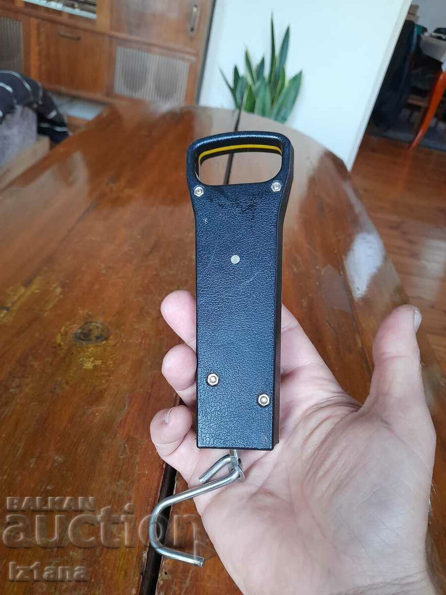 Delivery of Old scales Isotimpex Delivery of Old scales Isotimpex