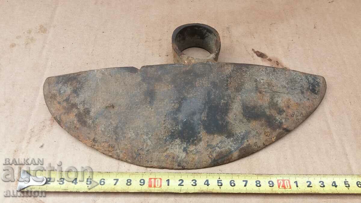 Delivery of WROUGHT RENAISSANCE WROUGHT HOE Delivery of WROUGHT RENAISSANCE WROUGHT HOE