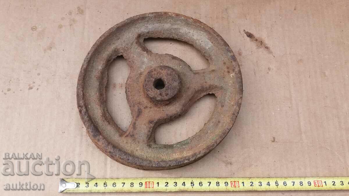 Auction RENAISSANCE FAN WHEEL, AUSTRIA TOOL Auction RENAISSANCE FAN WHEEL, AUSTRIA TOOL