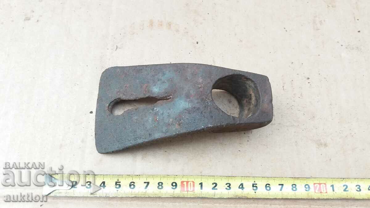 Auction CARPENTER'S TOOL - TESLA, HAMMER Auction CARPENTER'S TOOL - TESLA, HAMMER