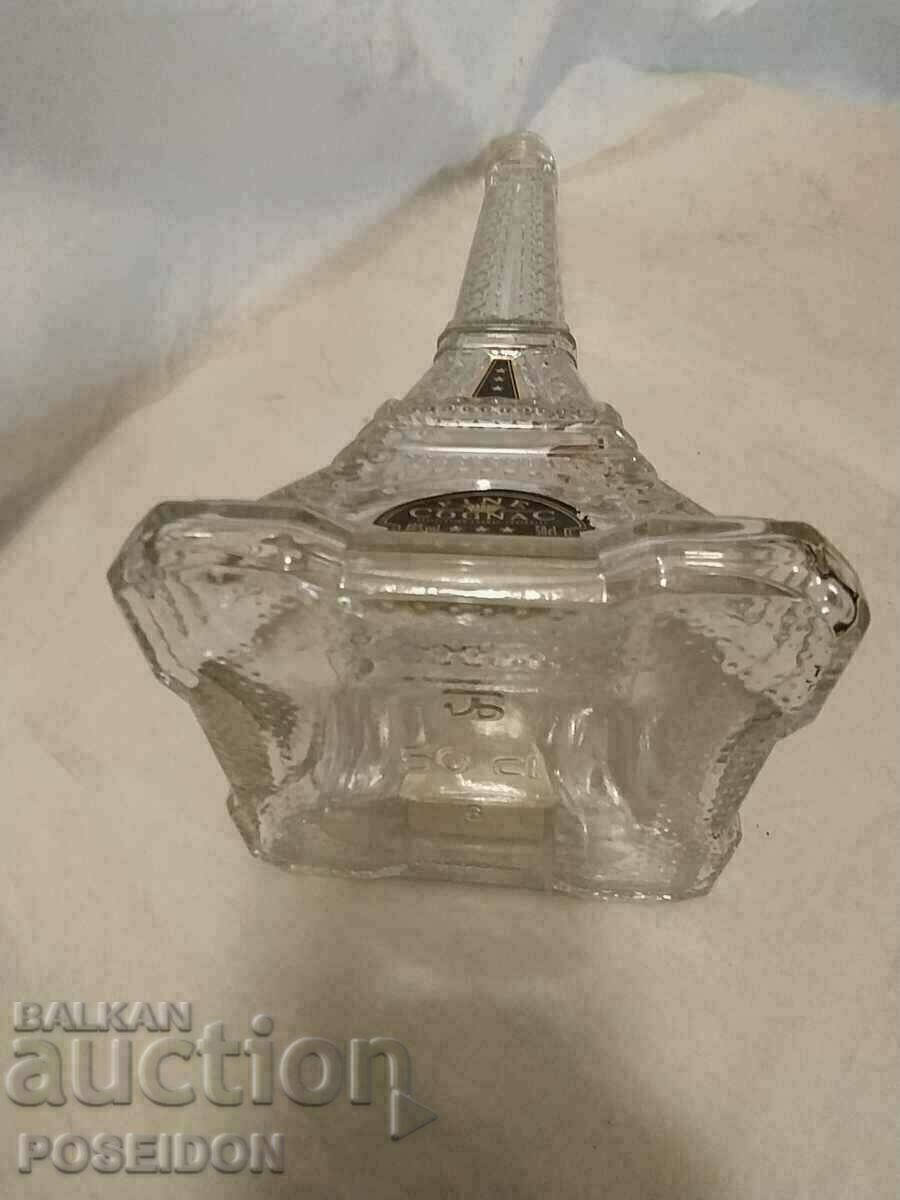 Δημοπρασία ΜΠΟΥΚΑΛΙ ΣΤΟ ΣΧΗΜΑ ΤΟΥ ΠΥΡΓΟΥ ΤΟΥ ΑΙΦΕΛ