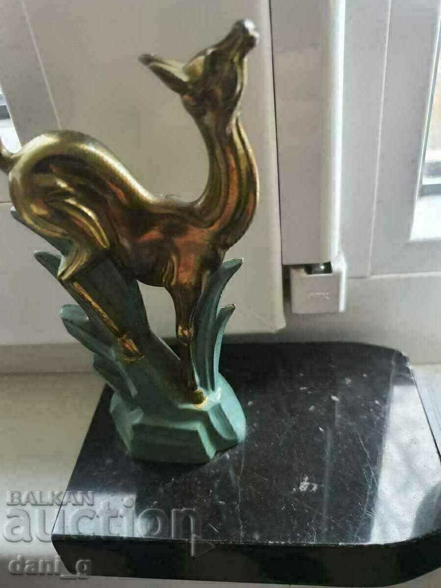 Sculptor de bronz cu preț € 25.56 | 49.99 BGN