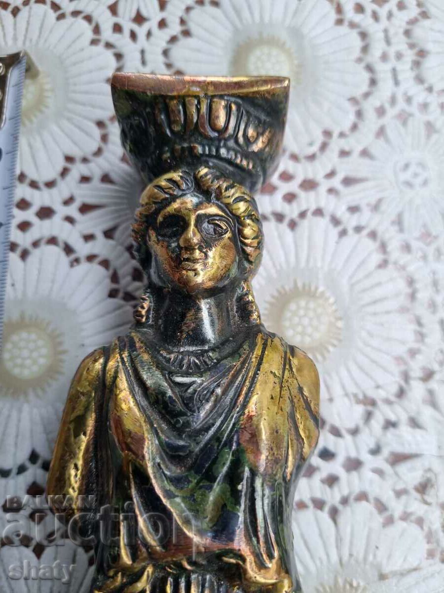 Auction  Old bronze sculpture. Figure