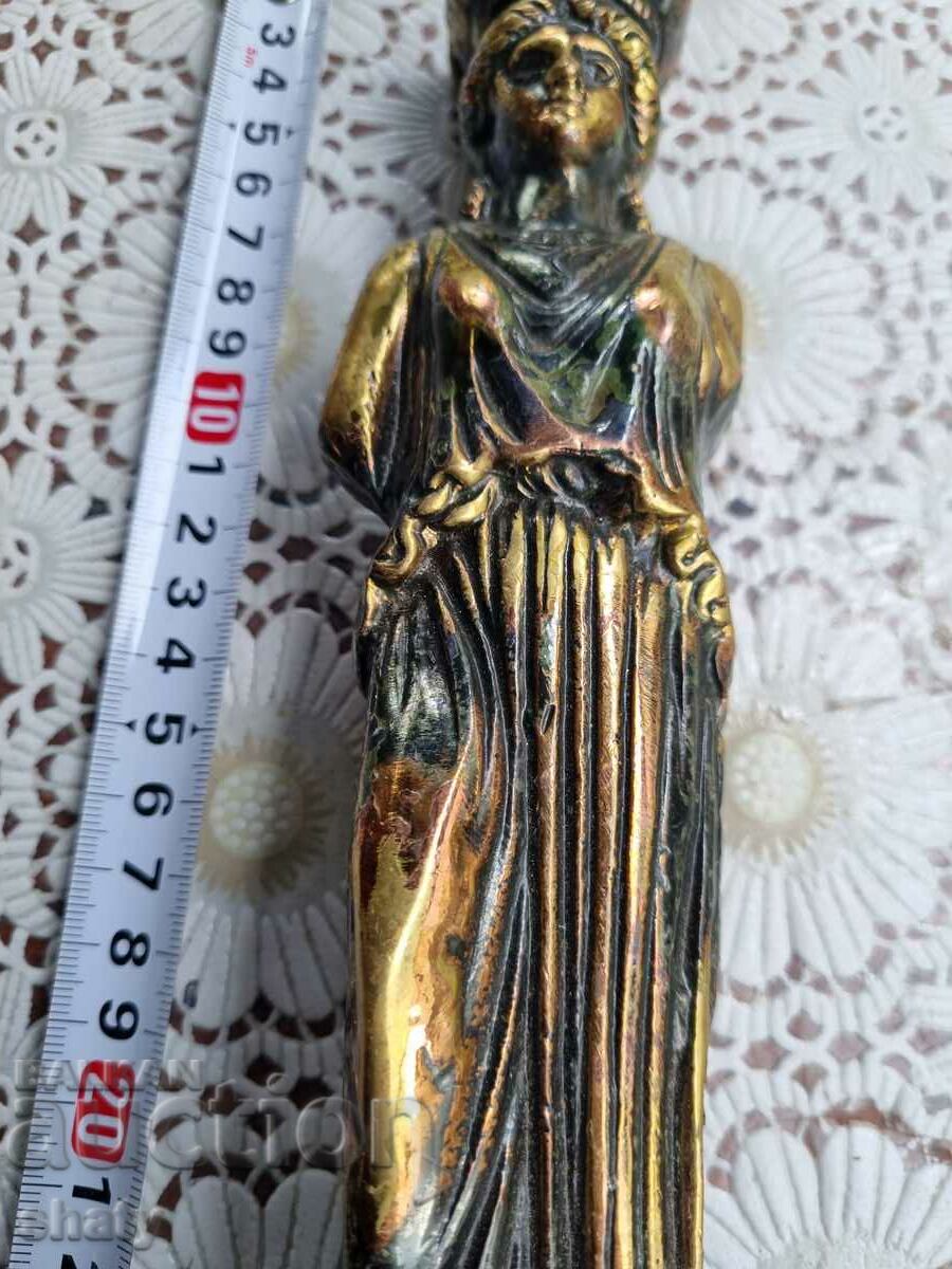 Delivery of Old bronze sculpture. Figure