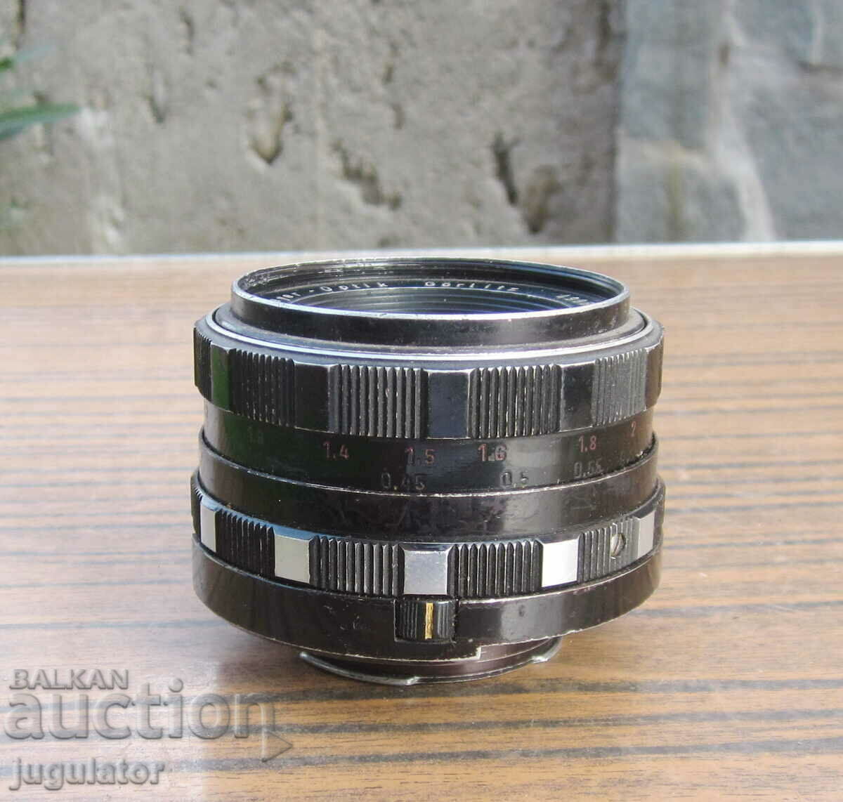 Vechi obiectiv german Meyer Optik Oreston cu preț 60.00 BGN | € 30.68 Vechi obiectiv german Meyer Optik Oreston cu preț 60.00 BGN | € 30.68