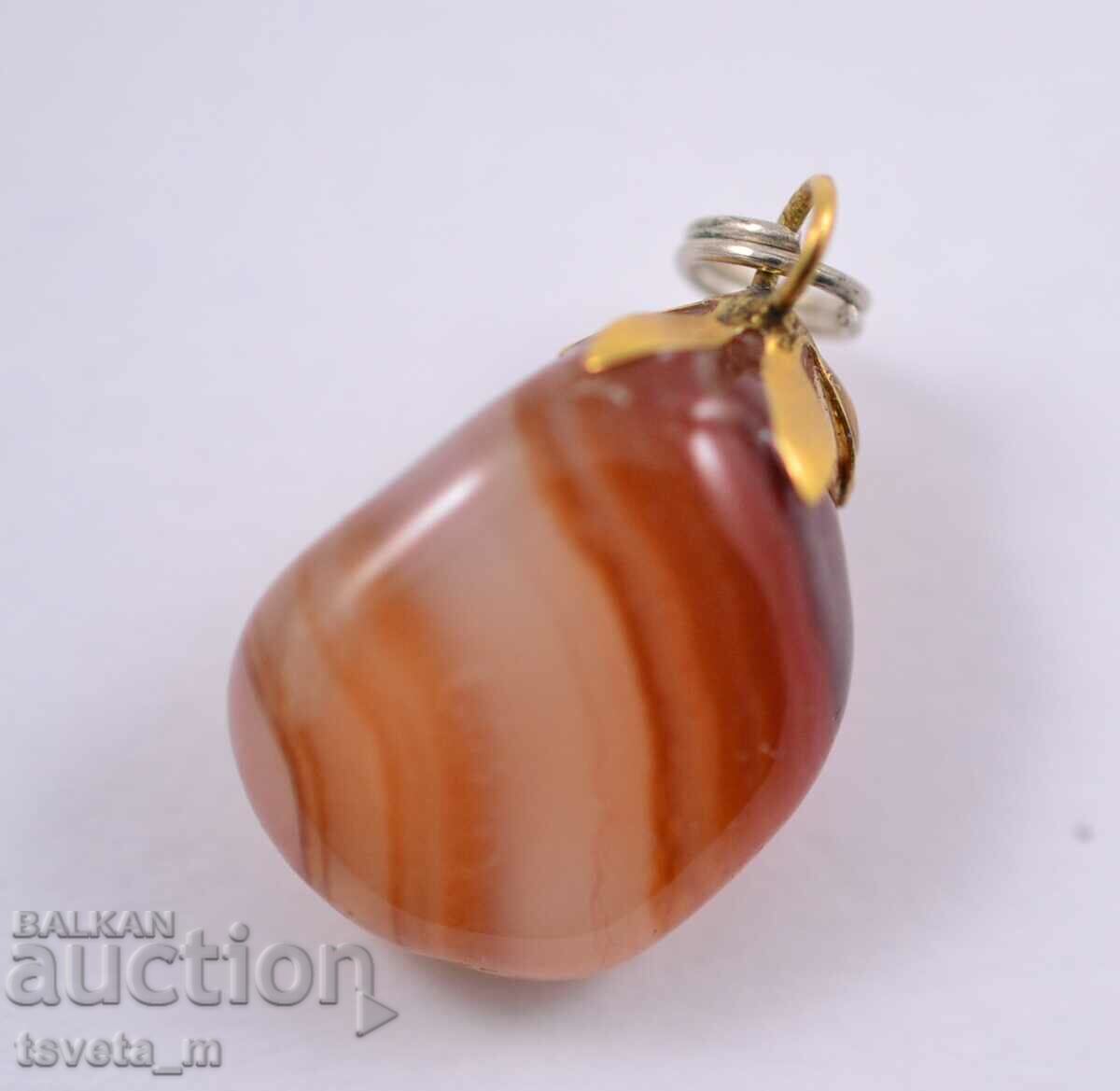 Medallion, natural stone pendant with price 3.00 BGN | € 1.53 Medallion, natural stone pendant with price 3.00 BGN | € 1.53