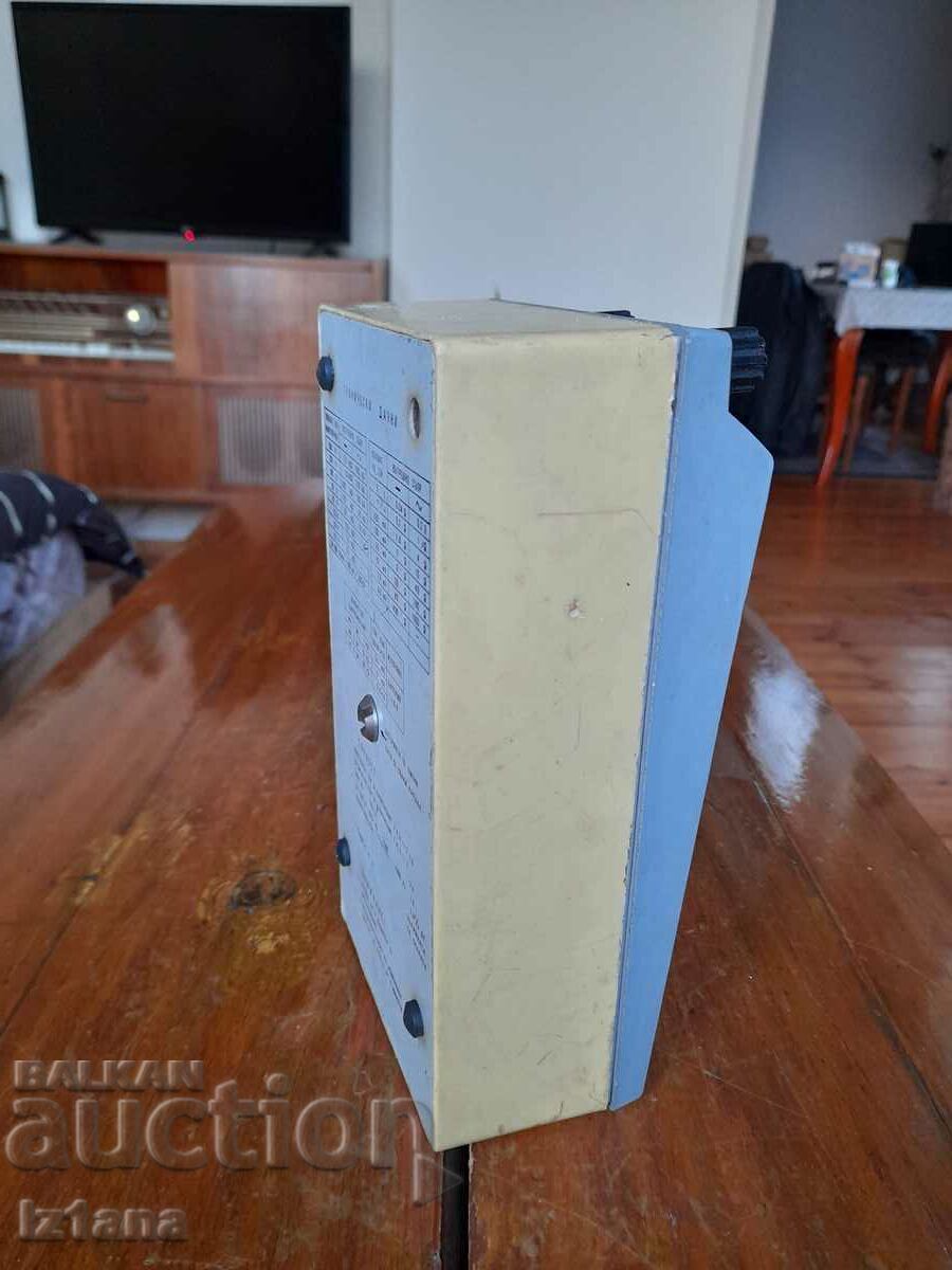 Delivery of Old multimeter Avatest 11