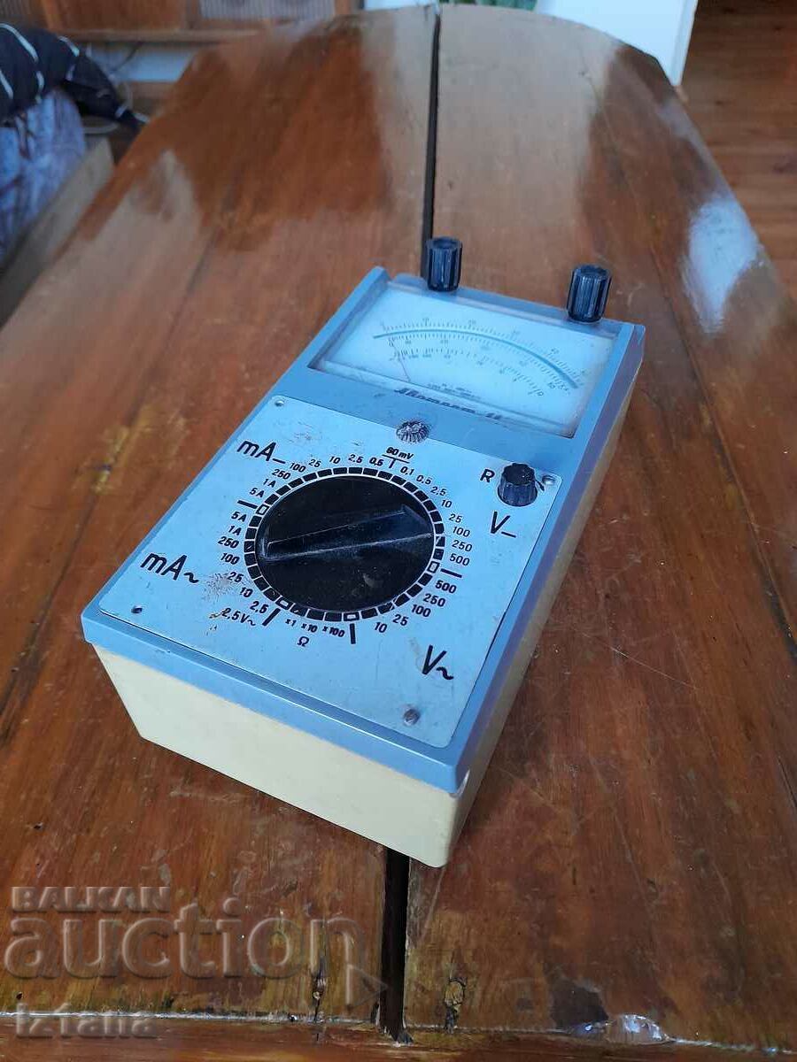 Old multimeter Avatest 11