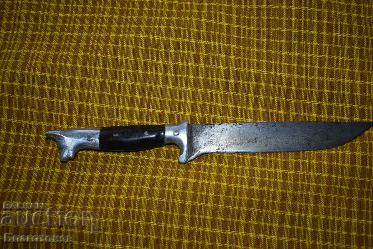 Licitație Cap de câine cuțit Licitație Cap de câine cuțit