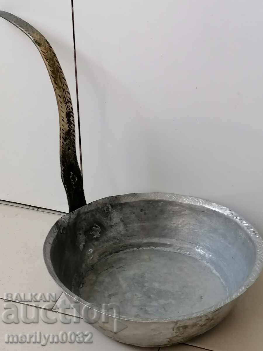 Παλιά κατσαρόλα χαλκού, χαλκού, δίσκος, δοχείο χαλκού με τιμή 93.00 BGN | € 47.55 Παλιά κατσαρόλα χαλκού, χαλκού, δίσκος, δοχείο χαλκού με τιμή 93.00 BGN | € 47.55