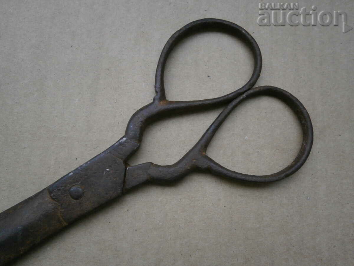 ancient Revival forged large scissors with price 45.00 BGN | € 23.01 ancient Revival forged large scissors with price 45.00 BGN | € 23.01