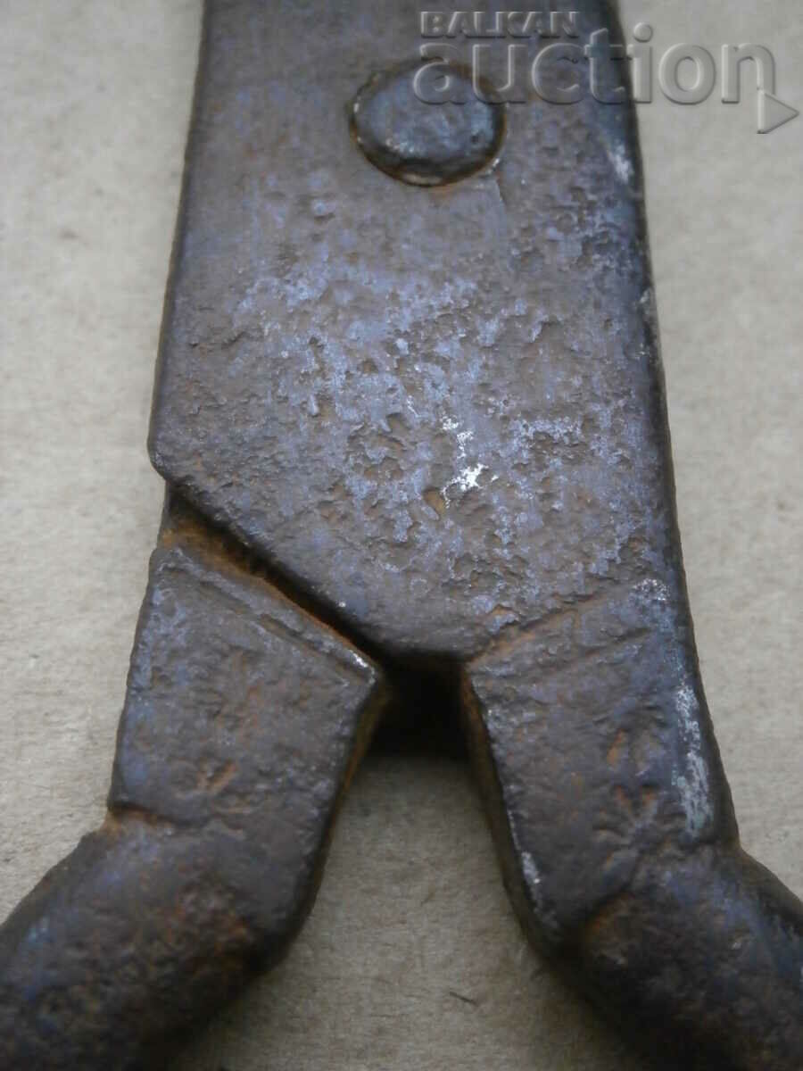 ancient Revival forged large scissors - 7 ancient Revival forged large scissors - 7