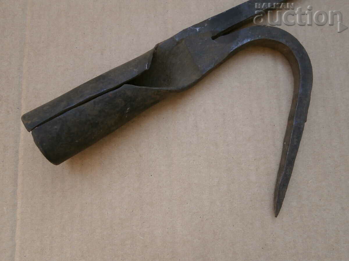 Auction Old forged hook claw claw primitive Auction Old forged hook claw claw primitive