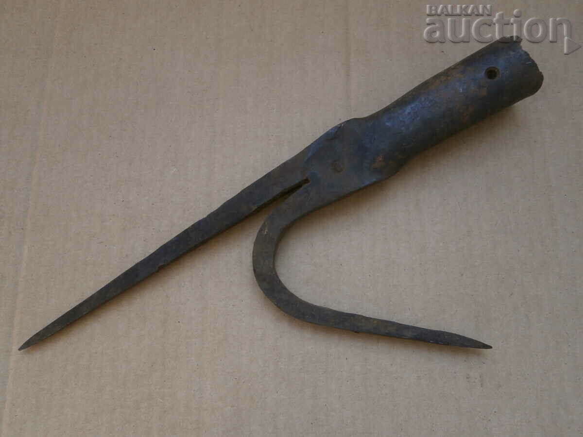 Old forged hook claw claw primitive