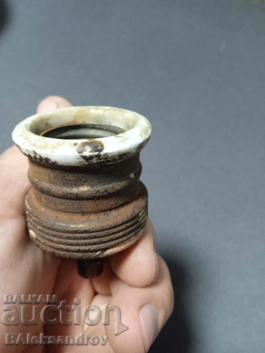 Old ceramic socket - 7