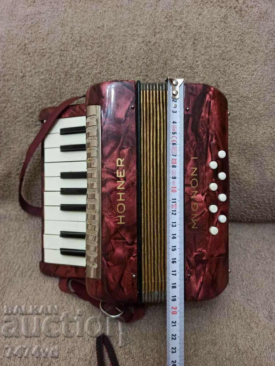 EXTREMELY RARE MINI ACCORDION HOHNER MIGNON 1-8 BASS EXTREMELY RARE MINI ACCORDION HOHNER MIGNON 1-8 BASS