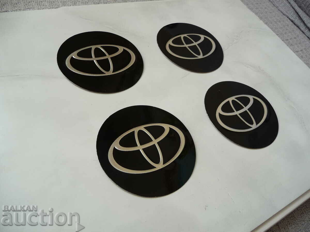 4 Toyota emblems Toyota metal alloy wheels alloy steering wheel with price 8.00 BGN | € 4.09
