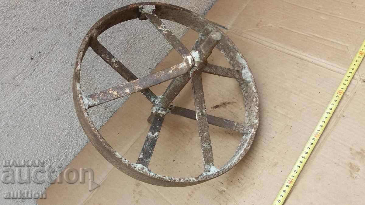 Delivery of METAL MASSIVE WHEEL FOR DECORATION Delivery of METAL MASSIVE WHEEL FOR DECORATION