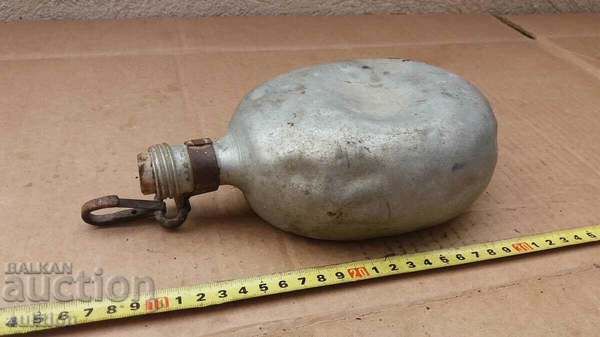 Auction MILITARY METAL MANNINE Auction MILITARY METAL MANNINE