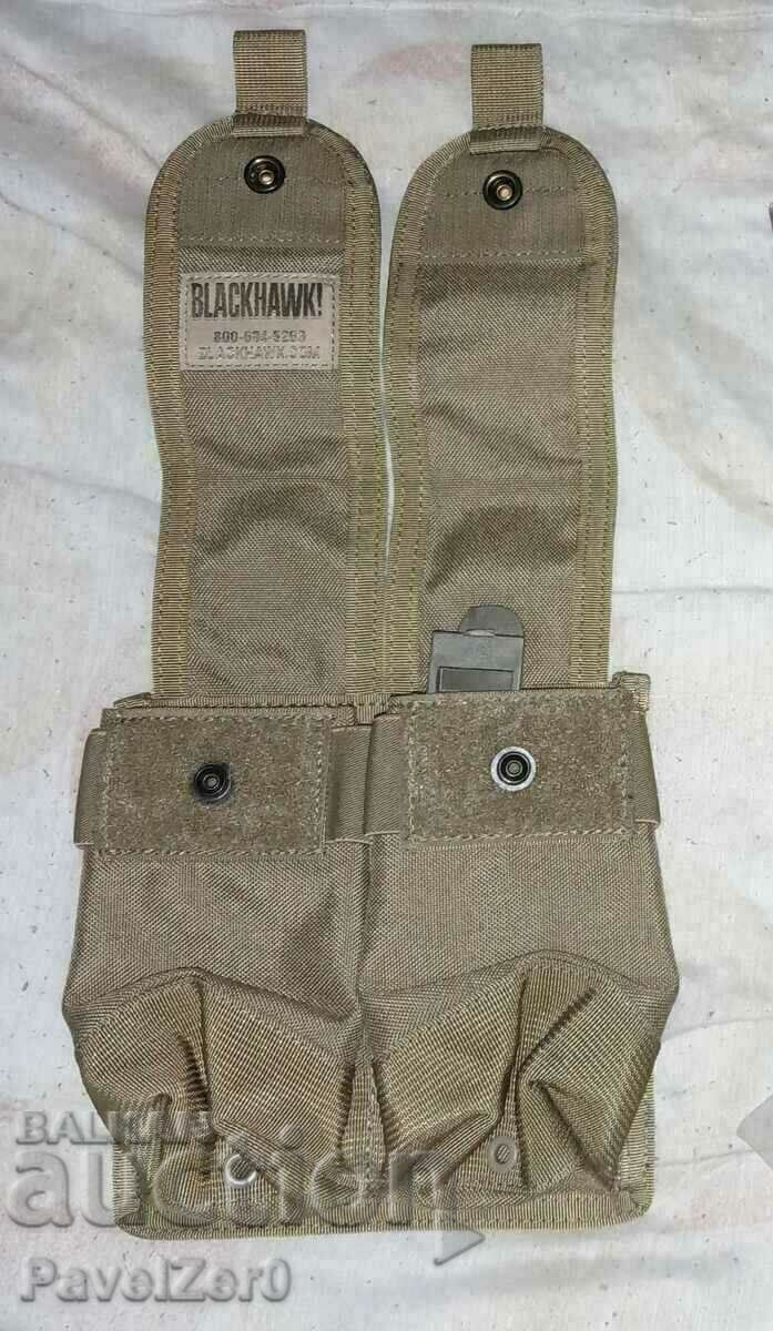 Double AK magazine pouch. (Blackhawk)