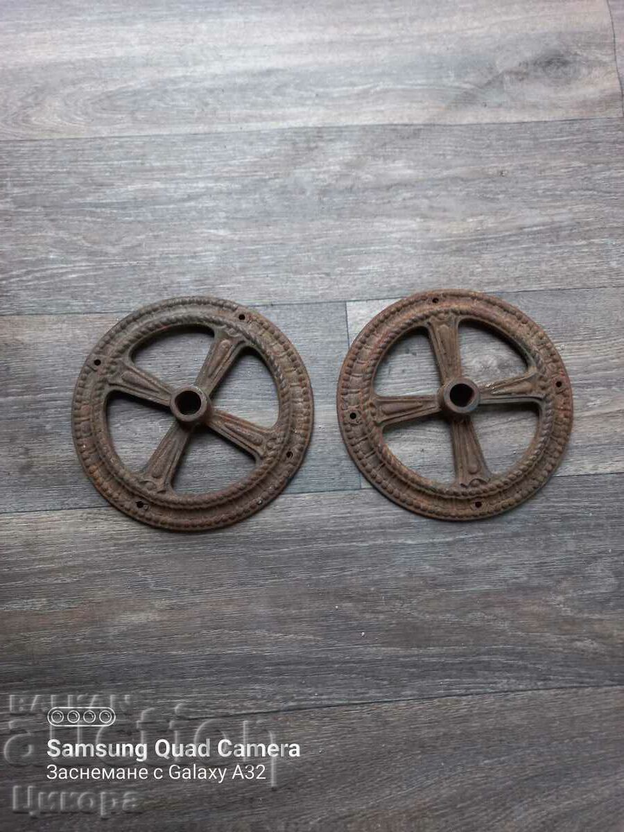 OLD CAST IRON STAND STANDS-2 pcs