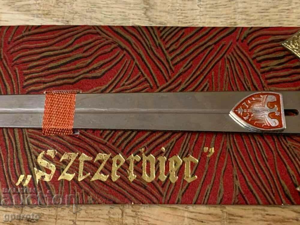 Sabie veche de metal, cuțit cu litere cu stemă cu preț € 10.00 | 19.56 BGN