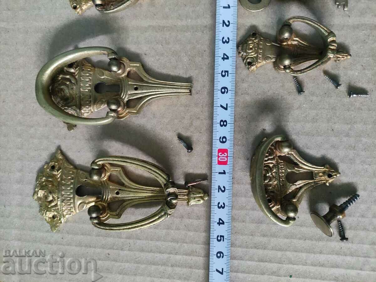Hardware, metal handles with price 100.00 BGN | € 51.13 Hardware, metal handles with price 100.00 BGN | € 51.13