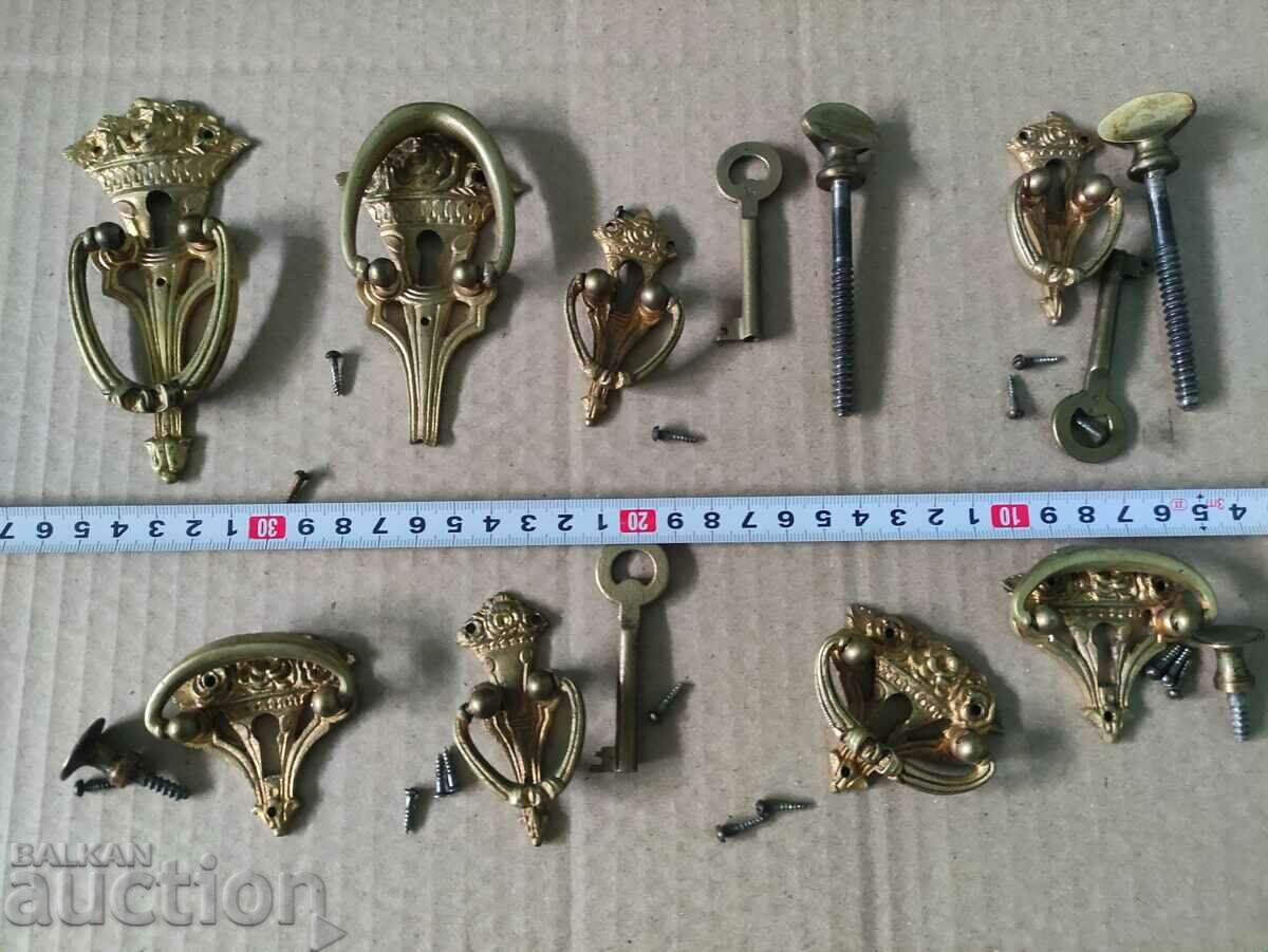 Hardware, metal handles - 6 Hardware, metal handles - 6