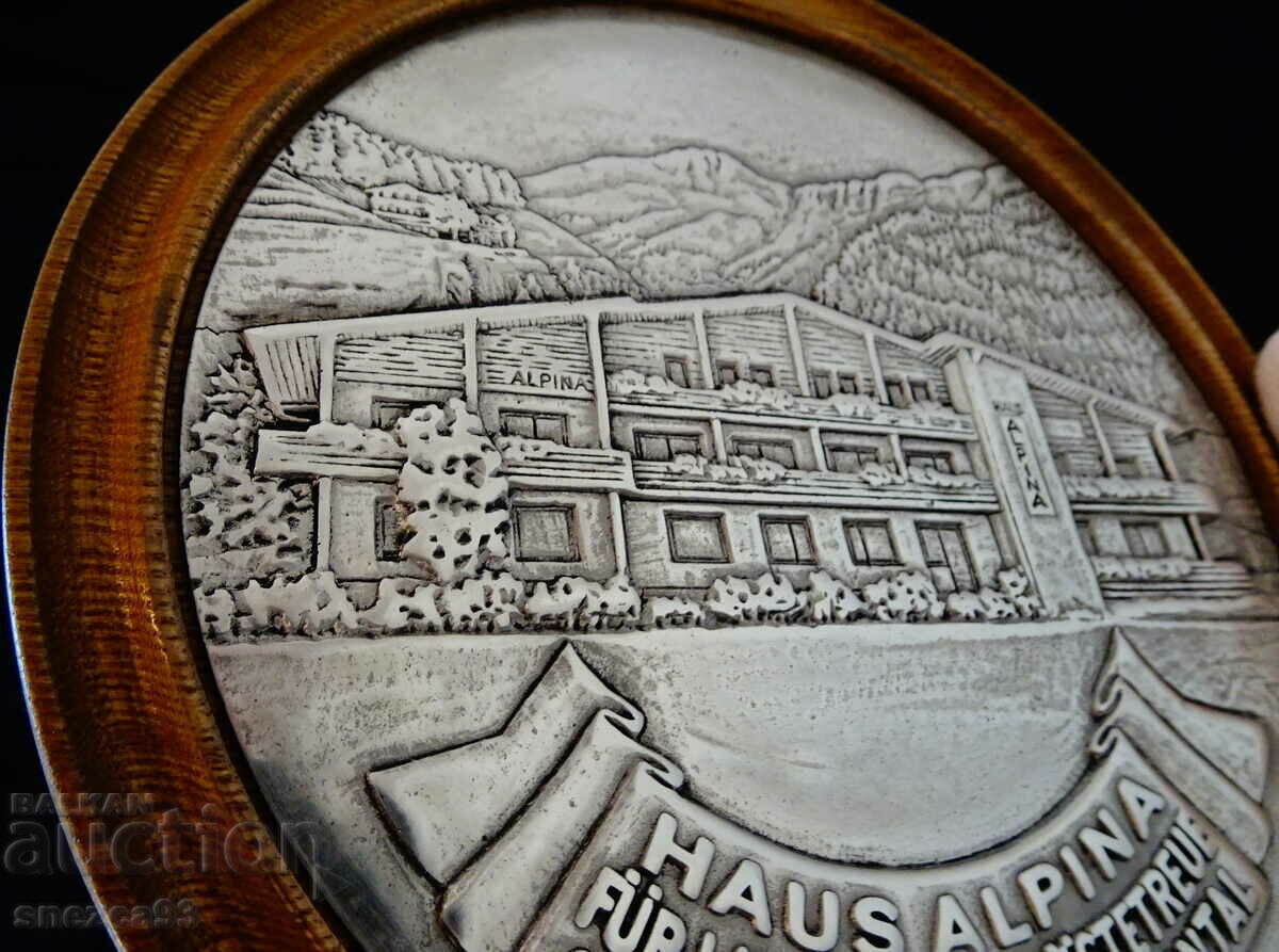 Auction Canvas painting, relief picture from the Swiss Alps Auction Canvas painting, relief picture from the Swiss Alps