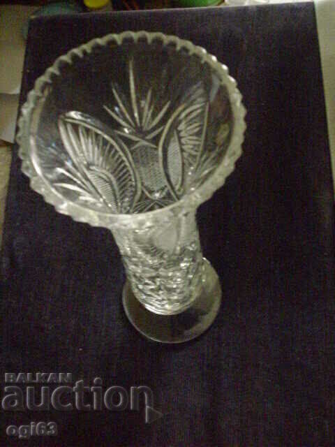 Vaza CRISTAL 2 cu preț € 9.99 | 19.54 BGN