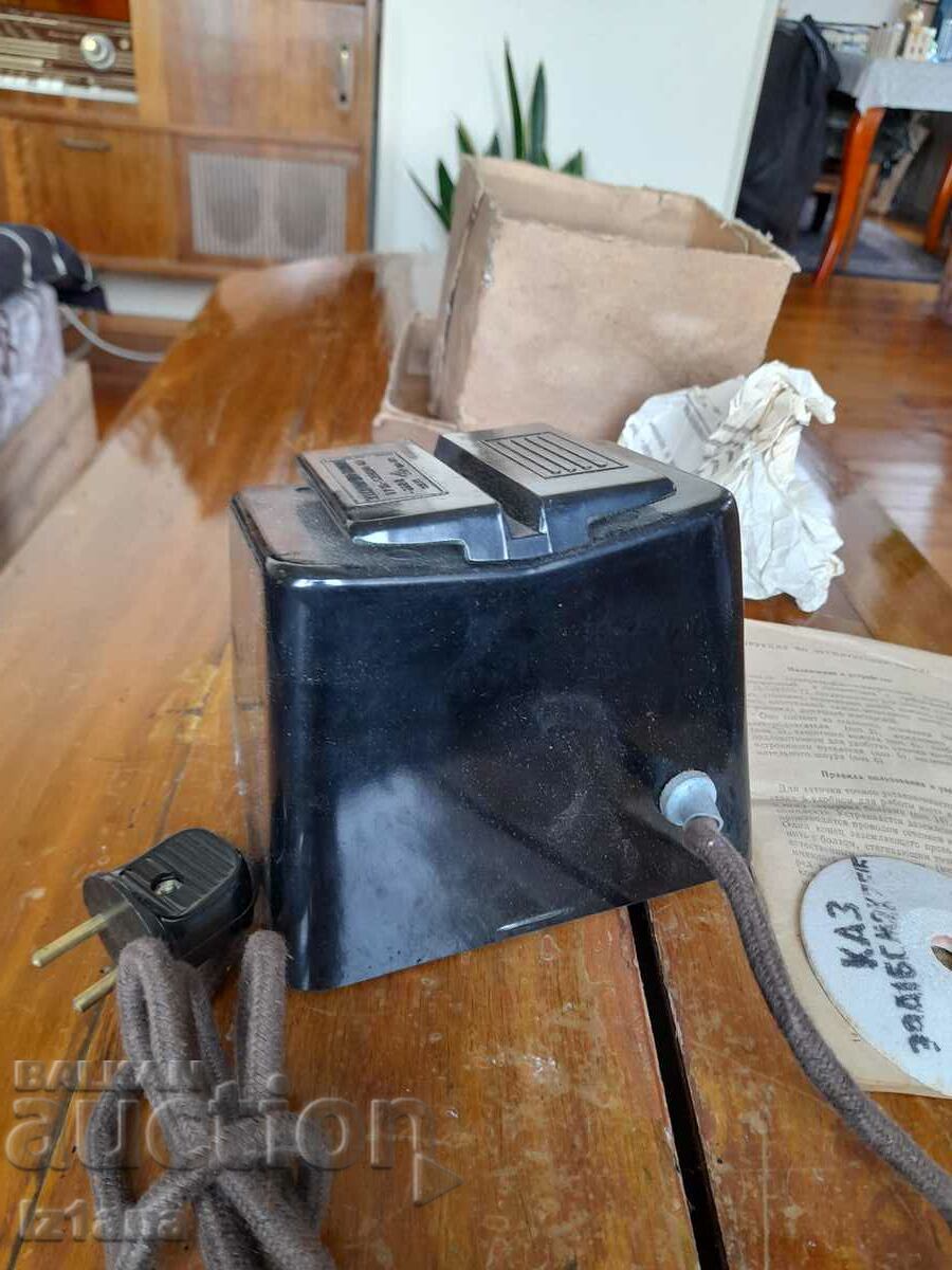 Old electric knife sharpener - 5 Old electric knife sharpener - 5