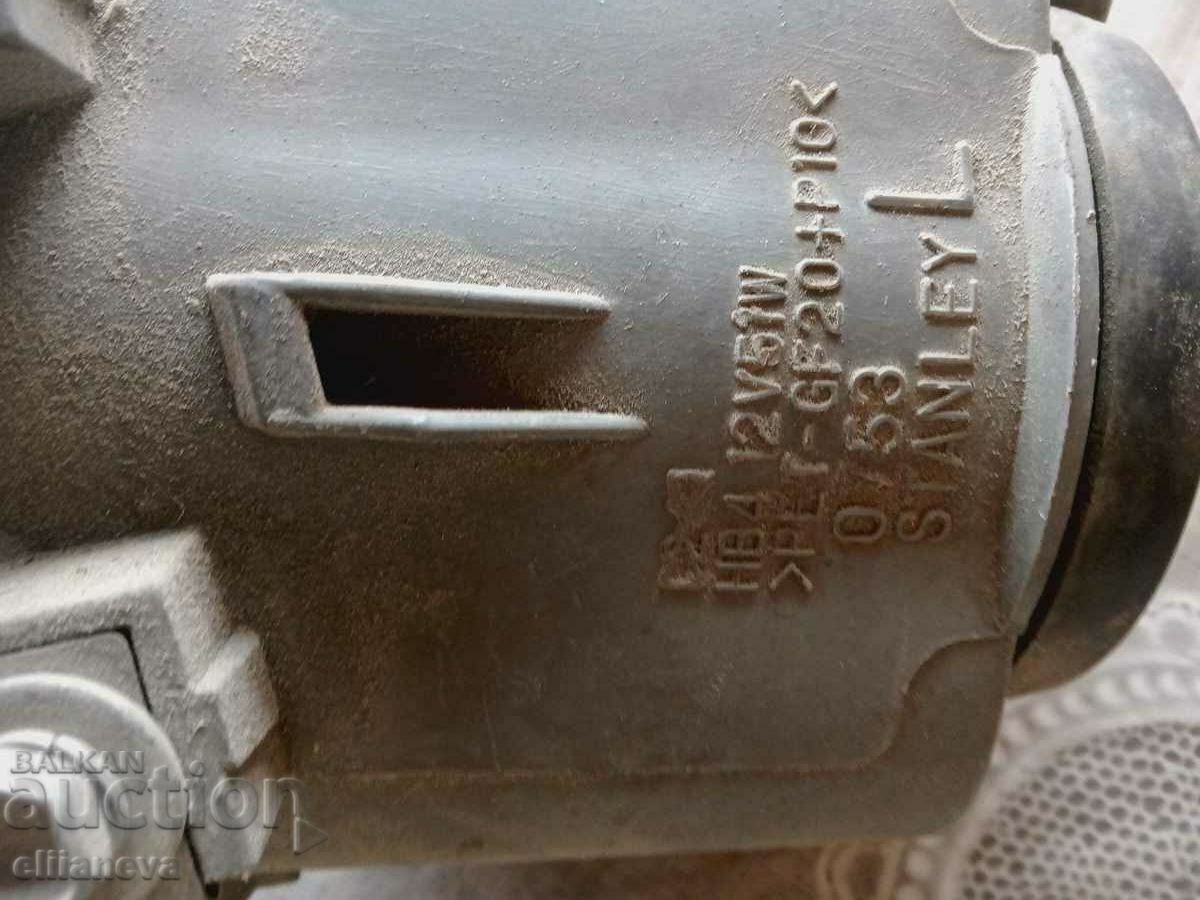 Delivery of Left halogen Toyota Yaris Verso 2003