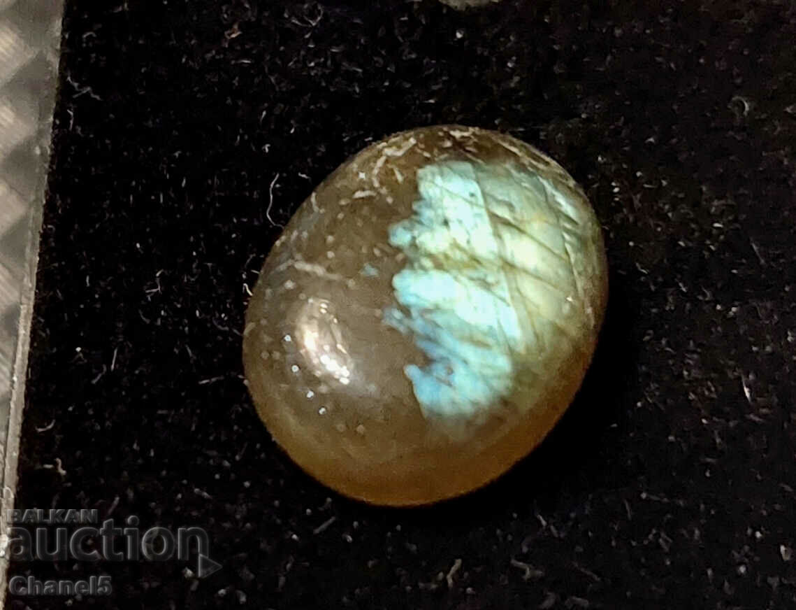 NATURAL LABRADORITE - 4.65 carats - INDIA - (530) with price 12.00 BGN | € 6.14 NATURAL LABRADORITE - 4.65 carats - INDIA - (530) with price 12.00 BGN | € 6.14