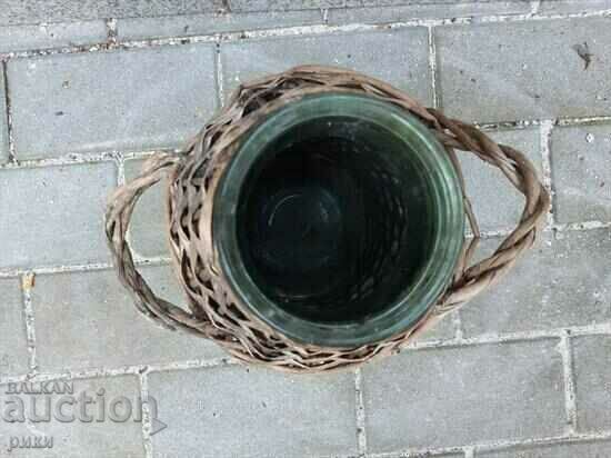Аукцион Стар плетен буркан Аукцион Стар плетен буркан